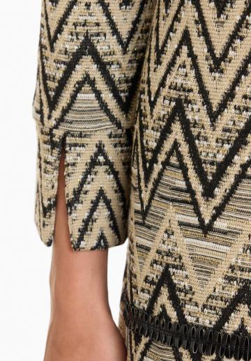 Вязаное платье