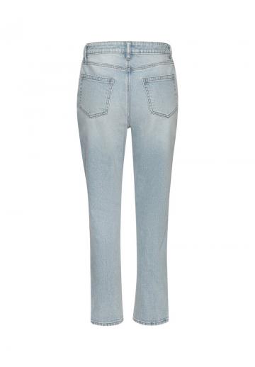 Узкие джинсы