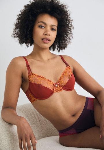 Бюстгальтер на косточках