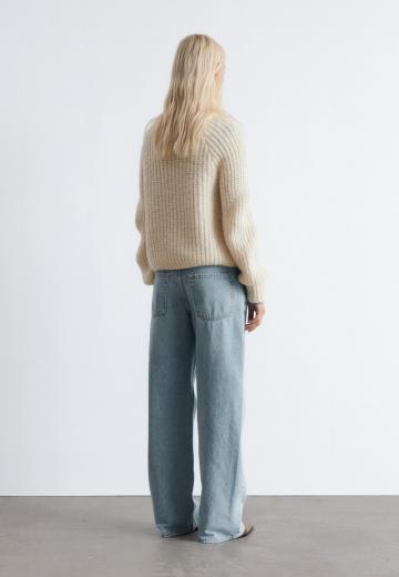 Вязаная кофта