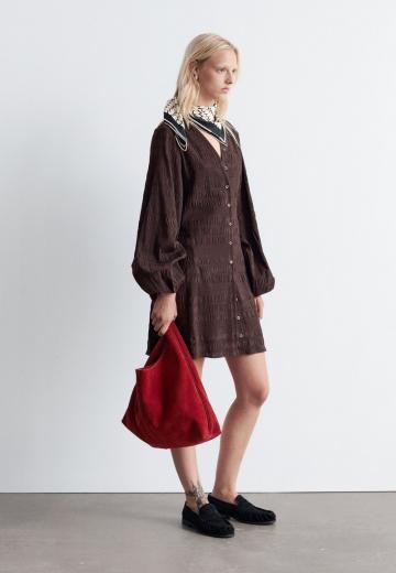 Короткое платье