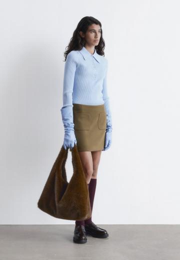 Юбка с накладными карманами