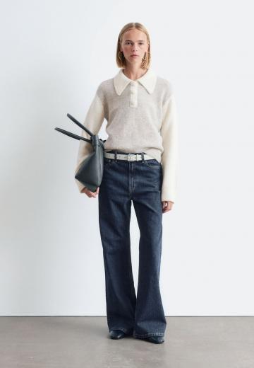 Пуловер с воротником поло