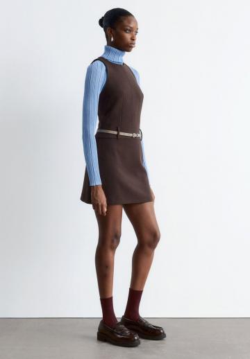 Короткое платье