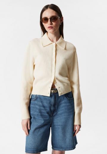 Вязаная кофта