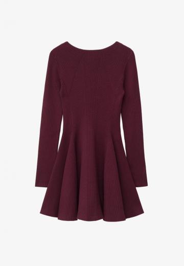 Вязаное платье