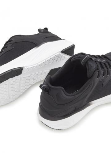 Гандбольные кроссовки