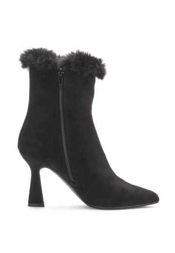 Полусапожки на высоком каблуке