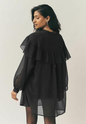 Короткое платье