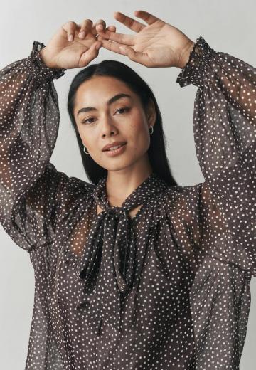 Шифоновая блузка