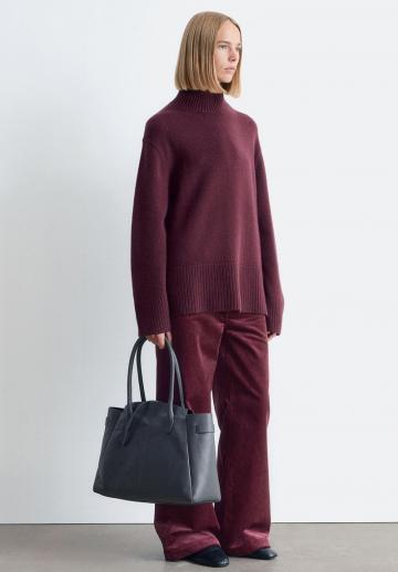 Длинный пуловер