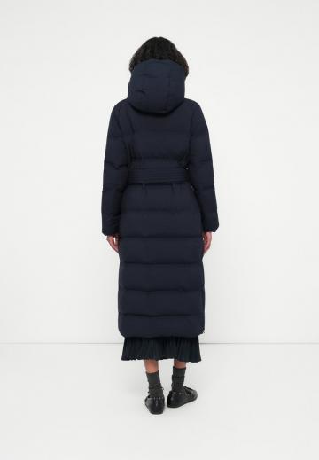 Пуховое пальто