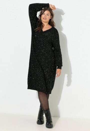 Вязаное платье