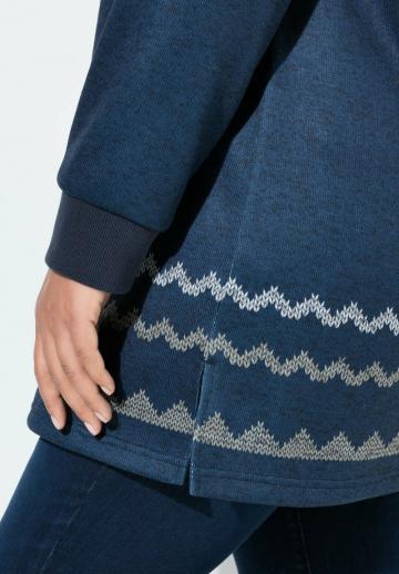 Пуловер с капюшоном