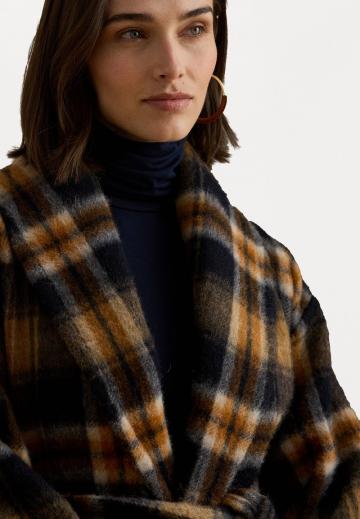 Шерстяное пальто