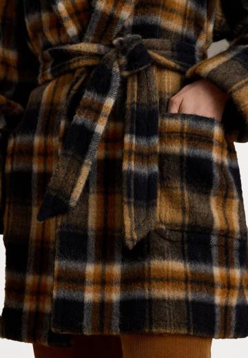 Шерстяное пальто