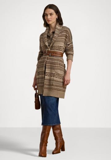 Вязаная кофта