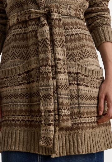 Вязаная кофта