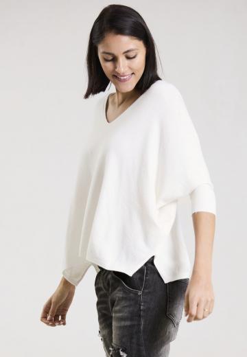 Пуловер с рукавом три четверти