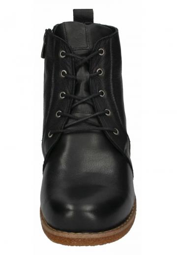 Ботинки на шнуровке
