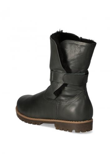 Зимние ботинки