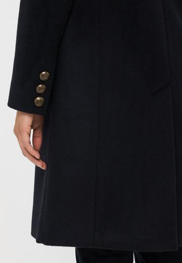 Шерстяное пальто