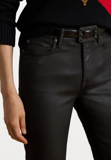 Прямые джинсы