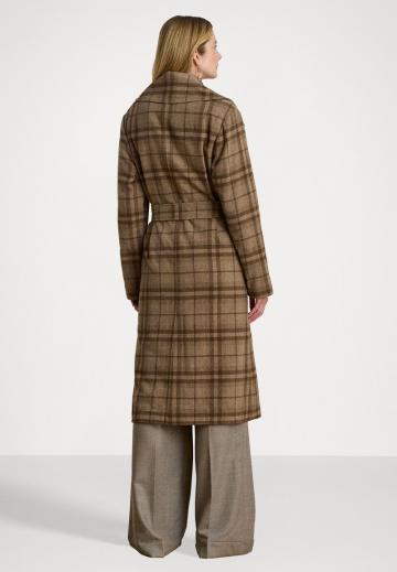 Шерстяное пальто