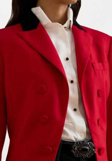 Короткий блейзер