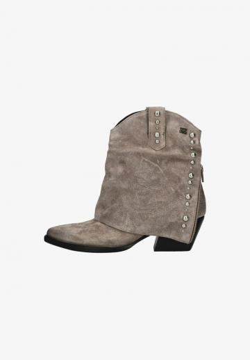 Ковбойские сапоги