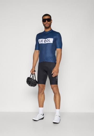 Спортивная форма