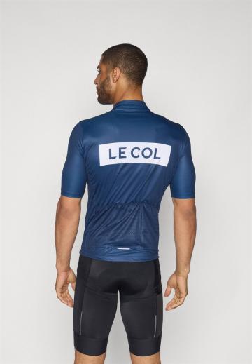 Спортивная форма