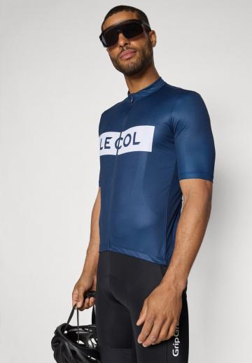 Спортивная форма