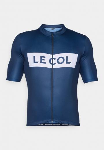 Спортивная форма