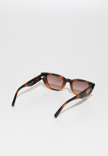 Солнечные очки