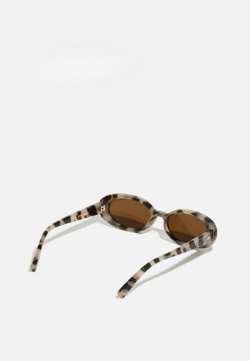 Солнечные очки