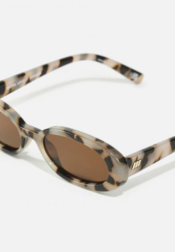 Солнечные очки