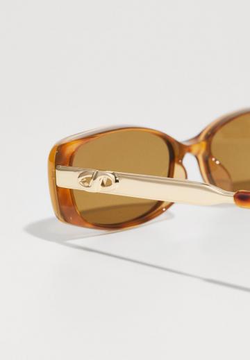 Солнечные очки