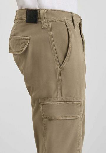 Брюки с накладными карманами