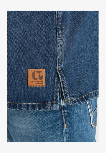 Джинсовая куртка