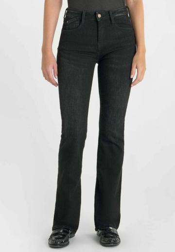 Клешеные брюки