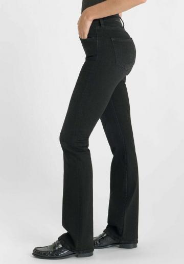 Клешеные брюки