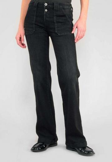 Клешеные брюки