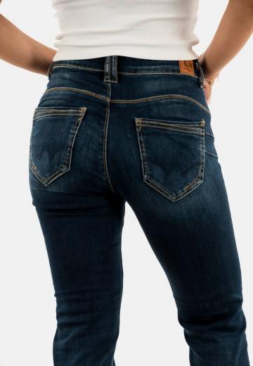Джинсы
