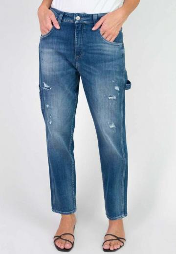 Свободные джинсы