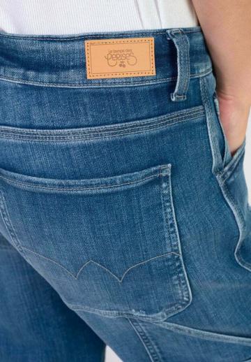 Свободные джинсы