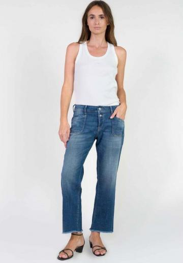 Короткие джинсы