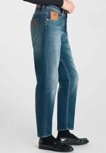Джинсы