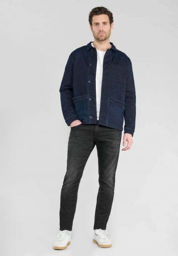 Узкие джинсы