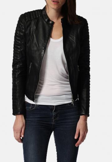 Кожаная куртка